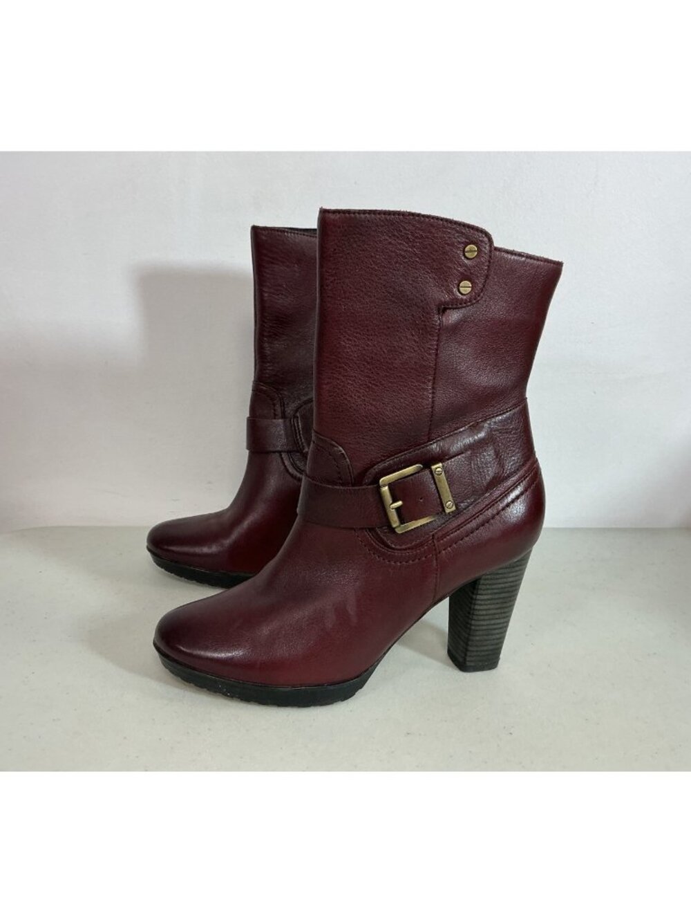 Clarks Burgundy Leather Boots Heeled Womens 8.5